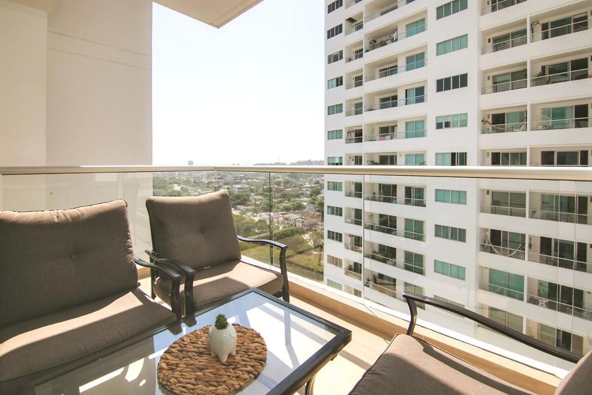 Apartamento Exclusivo A Cuadra De La Playa