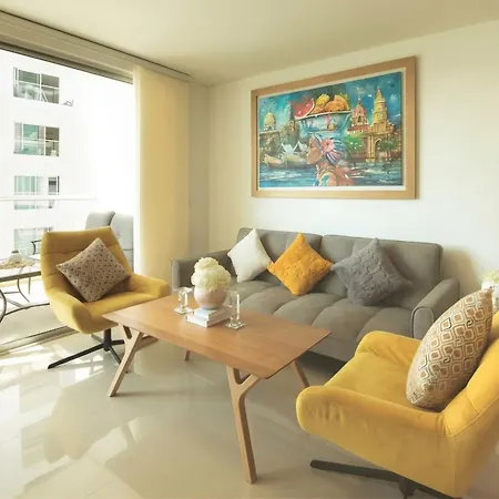 Exclusivo A Cuadra De La Playa Apartamento