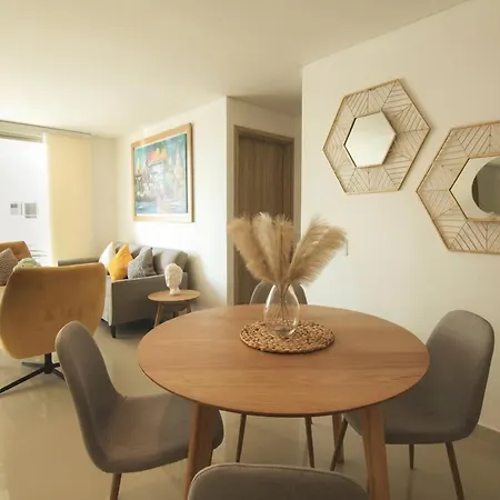 Apartamento Exclusivo A Cuadra De La Playa Cartagena