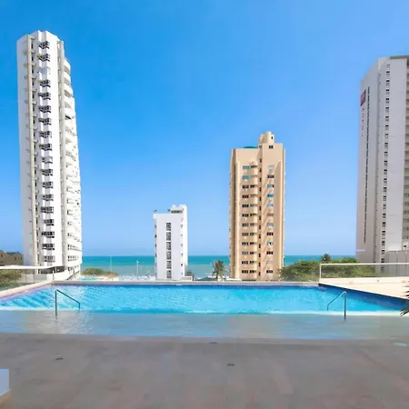 Exclusivo A Cuadra De La Playa Apartamento *